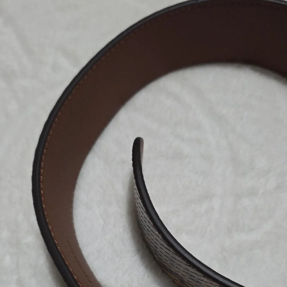 Lauren Ralph Lauren Tan‎ and Black Faux Snakeskin Patterned Belt. M.